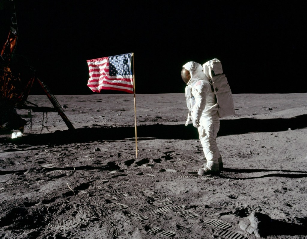 Apollo 11 : One Small Step For a Man, One Giant Leap For&nbsp;Humanity